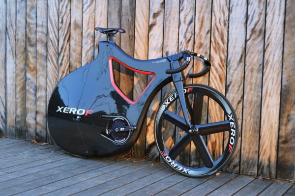 PLUMA TRACK BIKE